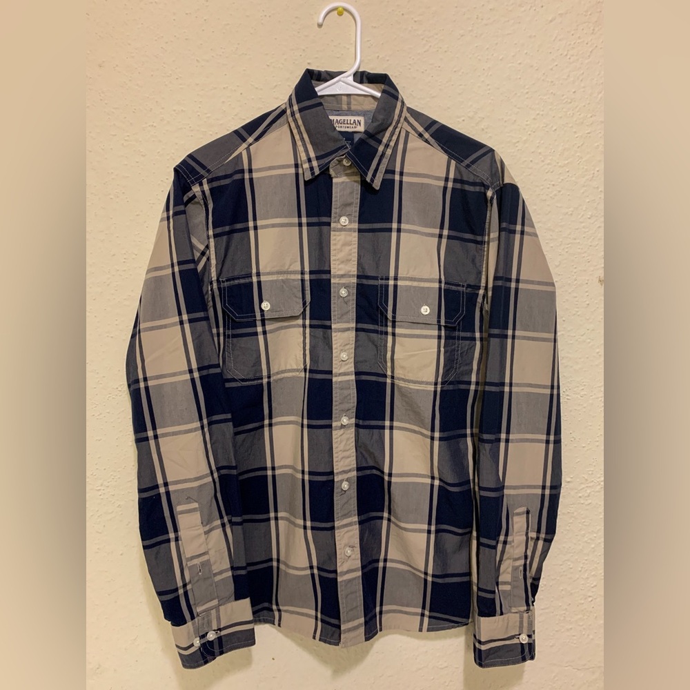 Magellan Sportswear Men Size S Plaid Cotton Pocket Long Sleeve Button Up Shirt